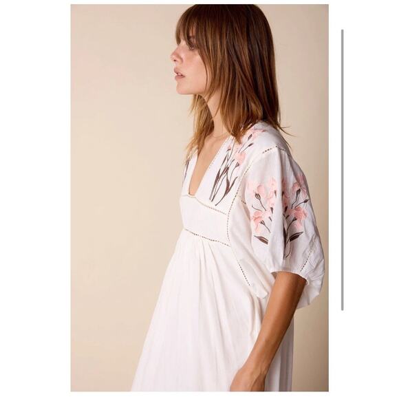 St Roche Lake Gauze Midi dress Ivory and Pink Embroidered w/Pockets Sz M NWT - Picture 5 of 16
